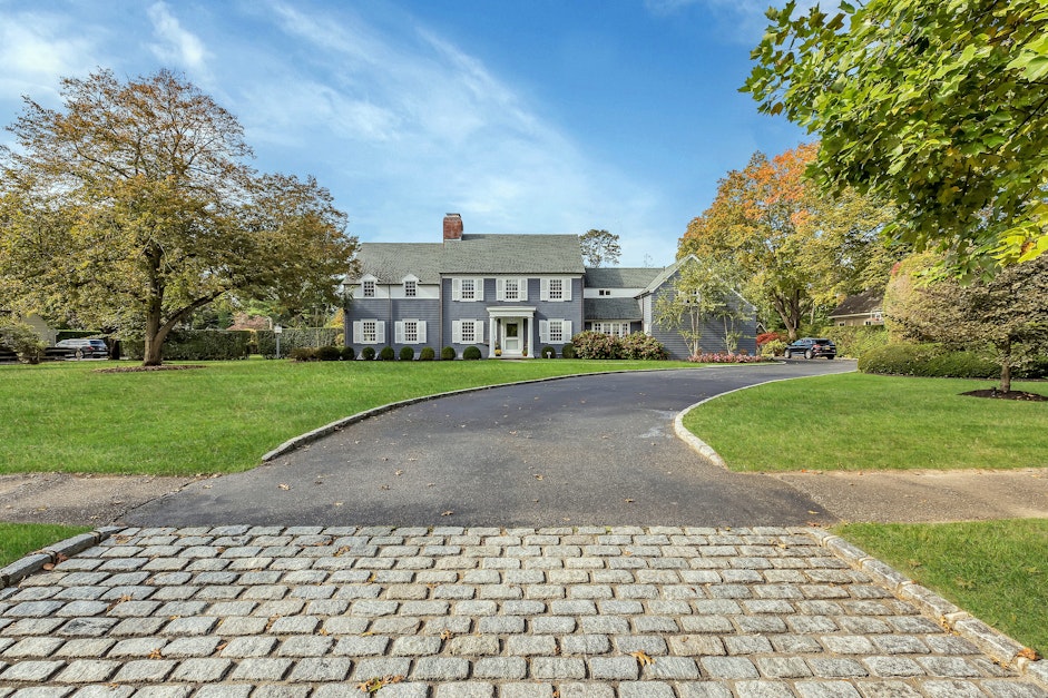 308 Greene Avenue, Sayville, NY, USA, Sayville, NY 11782, Presented by